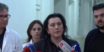 Shefja e Okulistikës në QSUT: I riu do transportohet në Itali për një operacion të dytë
