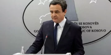 Kurti me ofertë të re për PDK-në: Kalojmë projektligjin e Speciales, nëse ata votojnë Konjufcën