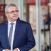 U plagos në protestë/ “Familja kuqezi është pranë tij”, Armand Duka mesazh për Erjon Vishkullin