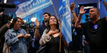 Bie miku i Edi Ramës në Izrael/ Exit-poll-et nxjerrin Eisenkot përpara Netanyahut