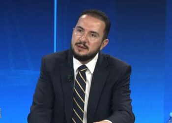 “Shkatërroi garën në parti”, Salianji: Berisha nuk flet për Kullën te Pallati Kongreseve, është bashkë me Ramën