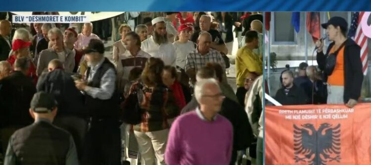 Qytetarja në protestën e 125-të: Edhe sa vila ke o ‘Bela belaja’?