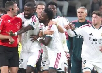 Vinicius mund të humbë El Clásicon, raporti i arbitrit zbulon detajet e përjashtimit dhe protestave