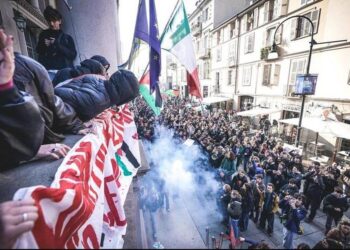 Protesta masive në Itali kundër qeverisë Meloni, djegin fotografitë e kryeministres
