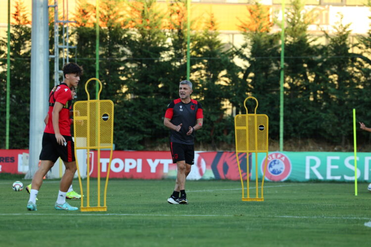 Kombëtarja U-21/ Trajneri Alban Bushi: Kemi pasur mjaftueshëm kohë për t’u përgatitur, duam fitoren ndaj Ukrainës