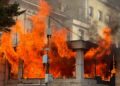 Media amerikane jehonë revoltës së studentëve: Shpërthimi më i dhunshëm kundër korrupsionit