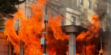 Media amerikane jehonë revoltës së studentëve: Shpërthimi më i dhunshëm kundër korrupsionit