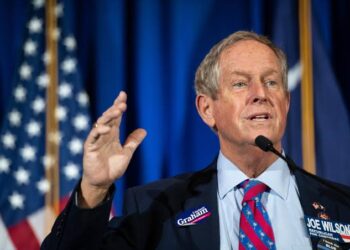 Kongresmeni Republikan, Joe Wilson “shuplakë” Ramës: Ndalni dhunën, të rinjtë meritojnë zë