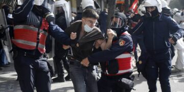 Ekspertët kërkojnë mbikëqyrjen e sjelljes së Policisë gjatë protestave