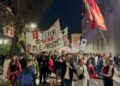 Mbyllet protesta e 127-të antiqeveritare, qytetarët thirrje: Edi Rama, dorëhiqu! Këtu na ke ditë e natë