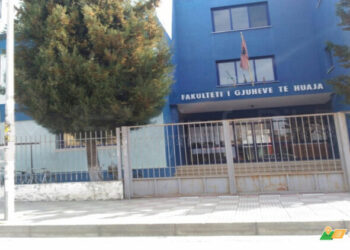 ‘Gjuhët e Huaja’ në Universitetin e Shkodrës bojkotojnë auditoret