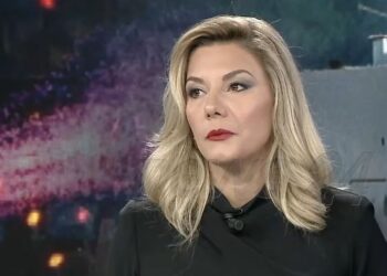 “Kryeministri në delir”, pedagogia Skënderi: Shpalli kulakë protestuesit, është në grahmat e fundit