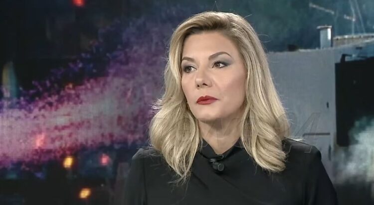 “Kryeministri në delir”, pedagogia Skënderi: Shpalli kulakë protestuesit, është në grahmat e fundit