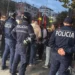 Kuvendi vijon seancën maratonë, policia kordon përpara rigrumbullimit të protestuesve