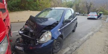 Tre aksidente brenda 30 minutash në Rrugën e Arbrit, plagoset rëndë një grua në Klos