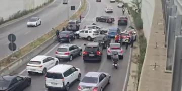 Aksident zinxhir në Unazën e Madhe, disa automjete përplasen me njëra tjetrën