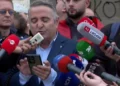 “Bojkot deri në dorëheqjen e Ramës”/ Kreu i Sindikatës së Pedagogëve, Kovaçi: Nuk mund të vazhdojmë mësimin kur studentët dhunohen në rrugë
