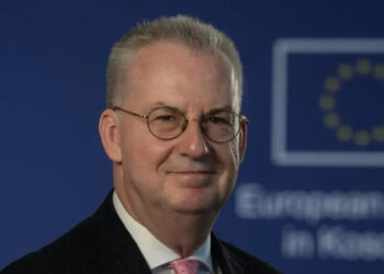 Ambasadori i BE-së uron presidenten e re të Kosovës: Mbështetja jonë mbetet e palëkundur