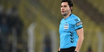 UEFA zyrtarizon arbitrat për ndeshjen Shqipëri-San Marino