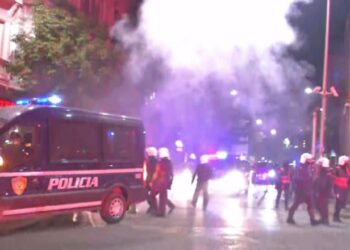 Dalin para Gjykatës për masën e sigurisë 78 të arrestuar gjatë protestës