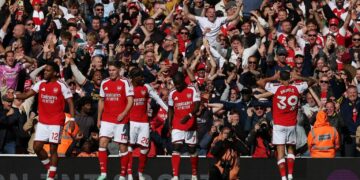 Arsenal fiton me përmbysje ndaj Leeds, Chelsea e mbyll lojën për 3 minuta, “ngec” United