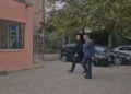 Bashkëshorti i Olta Xhaçkës/ Artan Gaçi paraqitet në SPAK, ish-deputeti socialist shoqërohet nga avokati