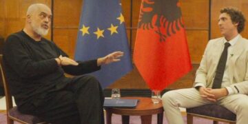 Gazetarin amerikan e pyet për hetimin e korrupsionit dhe Jared Kushner, Rama braktis intervistën