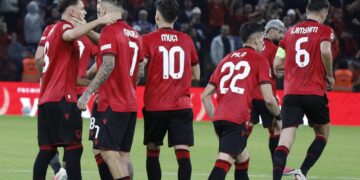 Fitore dramatike me San Marinon, dy golat e Asllanit i japin 3 pikët Shqipërisë dhe kreun e grupit