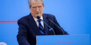 Berisha: Nesër në ora 12:00, PD fton të gjithë anëtarët në protestë kombëtare në mbështetje të revoltës studentore