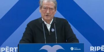 “Polici kafshërore, dhunoi protestuesit”/ Berisha: Dhuna me urdhër të Ramës