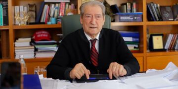 Berisha: Rinia po lufton për çdo shqiptar, ajo nuk pajtohet kurrë me narkoshtetin dhe diktaturën e Ramës
