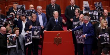 “Ju ka ardhur fundi”/ Berisha: Rama do ketë fatin e Çausheskut, edhe ty o Taulant do të  tërheqim zvarrë