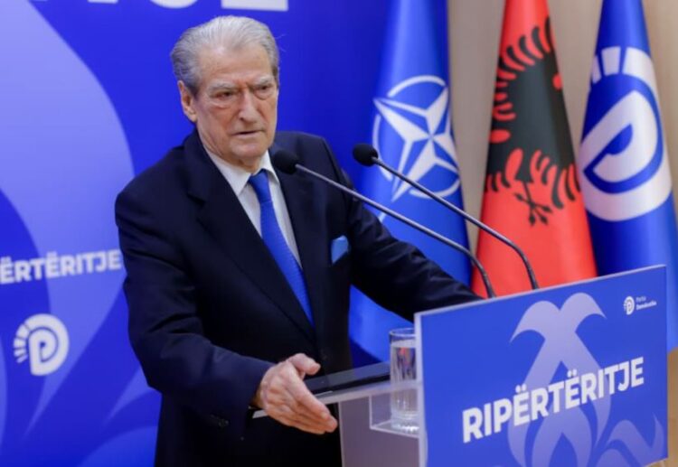 Miratimi i Reformës Territoriale, Berisha: Po mbledhim firma për referendum