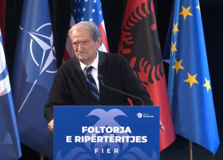 Mazhoranca votoi reformën territoriale, Berisha: Kriminelë gjakftohtë! Duhet një agjenci për konfiskimin e pronave të paligjshme të tyre