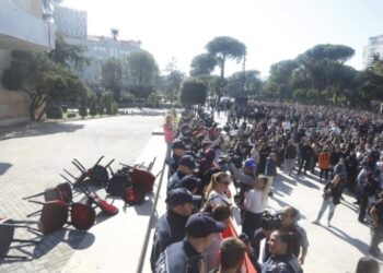 Zyrtare/ Sindikata e Pedagogëve shpall bojkotin në të gjitha universitetet publike