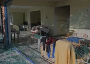 Shpërthen bombola e gazit në Roskovec, e moshuar transportohet drejt spitalit me djegie të shumta