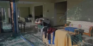 Shpërthen bombola e gazit në Roskovec, e moshuar transportohet drejt spitalit me djegie të shumta