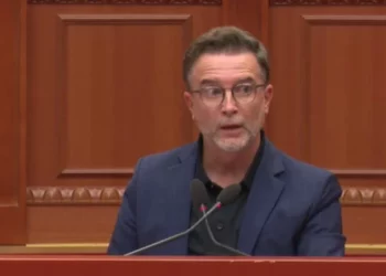 Erion Braçe kundër Reformës Territoriale: Ndryshojmë jetën e njerëzve me këtë hartë, jo kufijtë