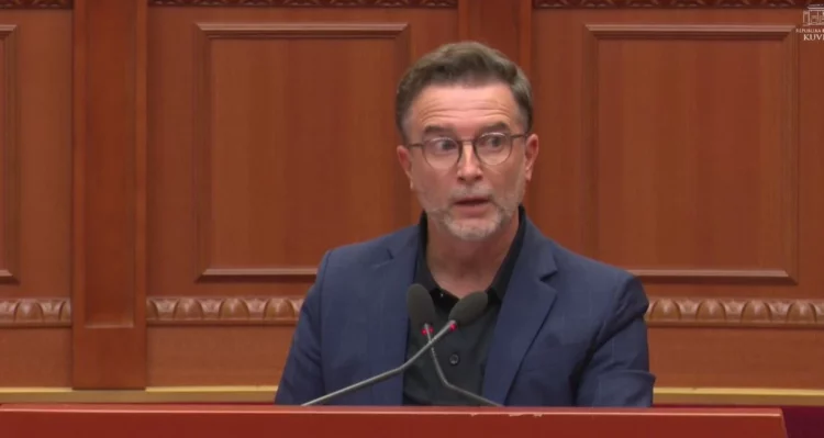 Erion Braçe kundër Reformës Territoriale: Ndryshojmë jetën e njerëzve me këtë hartë, jo kufijtë