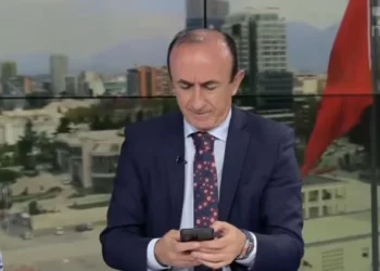 A do dorëhiqet si Kryeinspektor i Përgjithshëm? Dashnor Sula zbulon telefonatën me Ramën