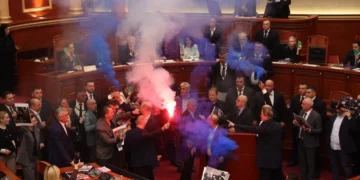 Sekretariati i Etikës përjashton me 10 ditë Berishën dhe me 60 ditë 5 deputetë të tjerë të PD nga seancat