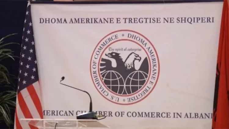 Dhoma Amerikane kundër paketës fiskale, parashikon rritje të ndjeshme të taksave për bizneset