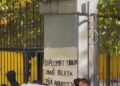 “Diplomat tuaja janë bileta për arratisje”, mesazhi i studentëve në protestën para Ministrisë së Arsimit