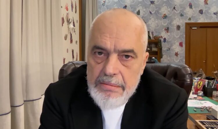 Rama reagon për protestën: Kjo është marrëzi