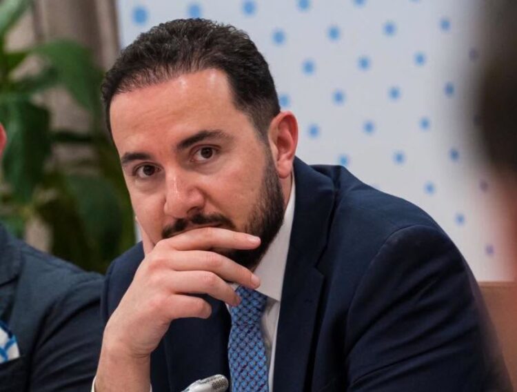 “Largimi i Ramës është i shpejtë”- Ervin Salianji: Kryeministri, ‘vrasës me pagesë’, paguan policët 2500 euro për të dhunuar qytetarët