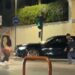 (VIDEO) Aktivisti godet me vezë makinën ku ndodhej Rama, arrestohet nga policia
