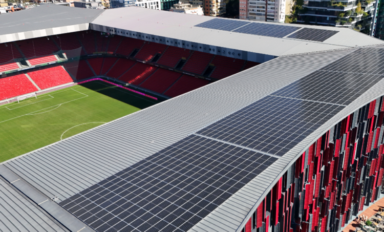 FSHF investon në energjinë e rinovueshme, KE miraton zgjerimin e sistemit fotovoltaik në “Air Albania”