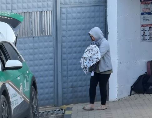 Përfundoi në qeli bashkë me foshnjën e saj 4-muajshe pas dënimit për mashtrim, GJKKO liron Greta Gjocin