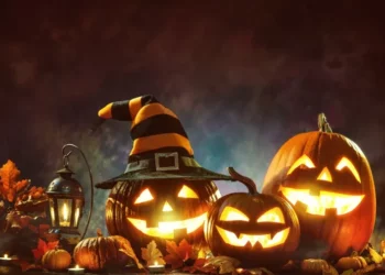 Halloween-i, nata më e frikshme e vitit! Nga origjina e lashtë kelte te kungujt dhe kostumet