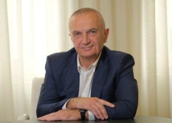 Përplasja e GJKKO me Dhomën e Avokatisë/ Meta: Kuvendi dhe KLGJ po heshtin, këtu ka regji politike